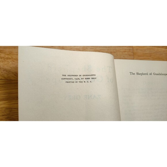 ZANE GREY NOVELS HARDCOVER BOOKS - LOT OF 3 - 1923, 1933, 1930 - Picture 11 of 11